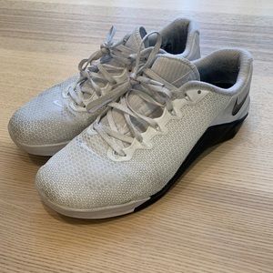 Nike Metcon 5 White Black